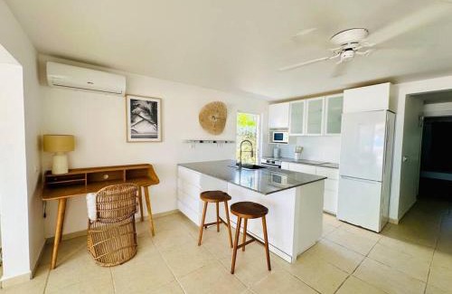 Nettle Bay House | Ocean Pearl, Nettle Bay Beach Club