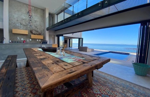 St. Helena Bay Villa | Ocean pearl seafront villa