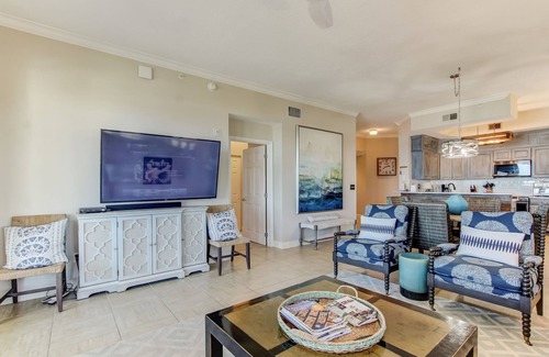 Amelia City Condo | Ocean Place 21 C. Shell