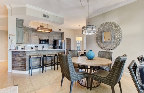 Amelia City Condo | Ocean Place 21 C. Shell