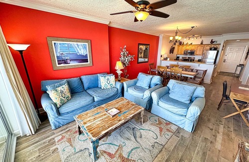 Panama City Beach Condo | Ocean Reef Beach-Front Condo, Huge Balcony, Free Beach Chairs, 3 Beds!