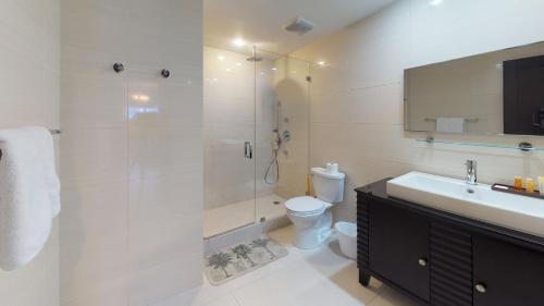 Sunny Isles Beach Apartment | Ocean Reserve Condo by FlatsAway