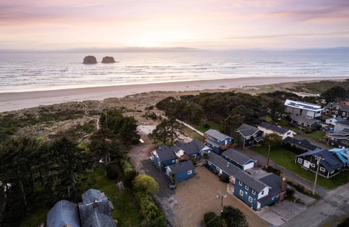 Rockaway Beach House | Ocean Rogue Inn Unit 8