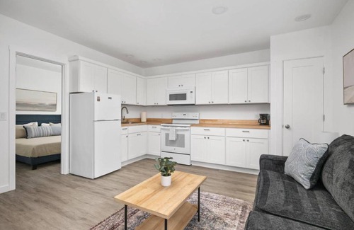 Rockaway Beach House | Ocean Rogue Inn Unit 8