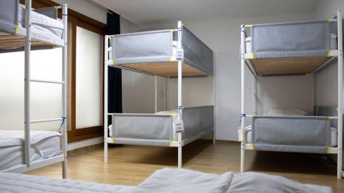 Hapjeong-dong House | Ocean's Guesthouse - foreigners only