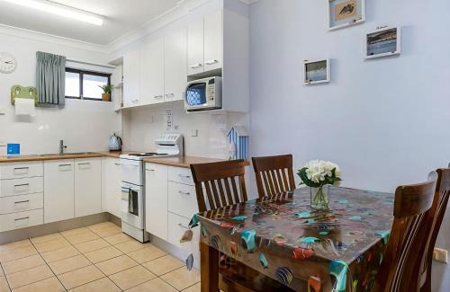 Sawtell Apartment | Ocean Sands 5