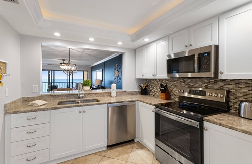 St. Petersburg - Clearwater Condo | 🌅 Ocean Sands II #606 — Gulf Front Elegance with Sunset Views