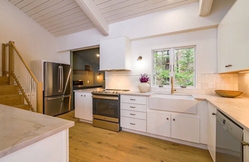 Rockport House | Ocean Side Deck House