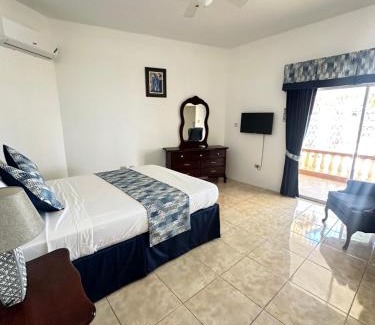 IronShore Estates House | Ocean Sight Villa