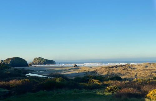 Bandon House | Ocean Song