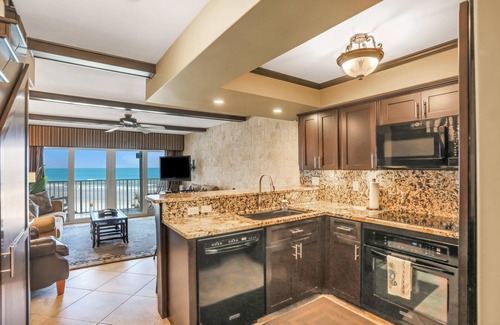 Crescent Beach Condo | Ocean Spray, Direct Beach Front, High End Vacation,Snow Bird Special WINTER 2025