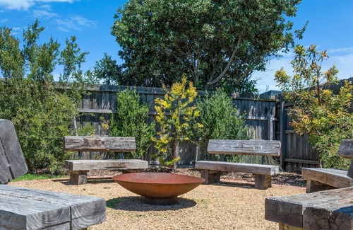 Port Fairy House | Ocean Spray Retreat - sitting just block from the Southern Ocean