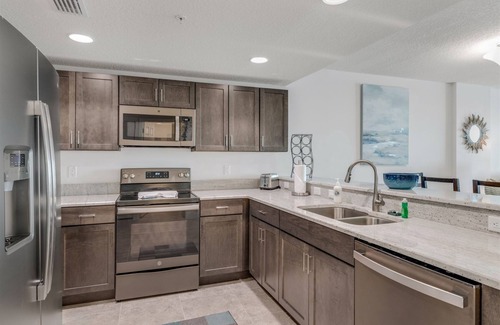 Ocean View Halifax Estates House | Ocean Star at The Aruba - Pool/hot tub are open!