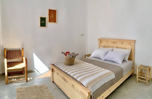 Tamrhakht House | Ocean Surf House