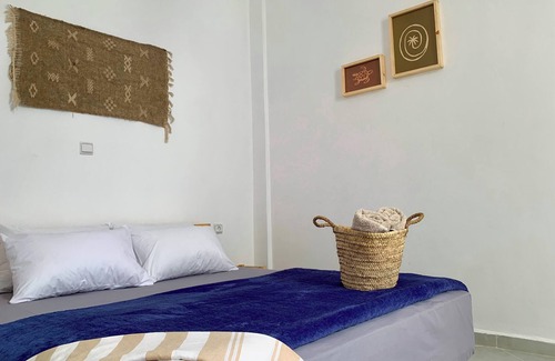 Tamrhakht House | Ocean Surf House