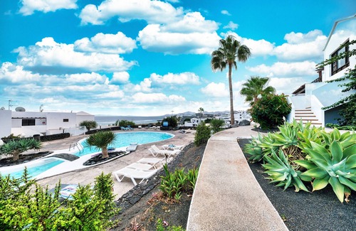 Puerto del Carmen Ski Chalet | Ocean Tabaiba-next to the beach
