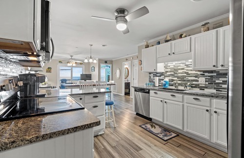 Cherry Grove Beach Condo | Ocean Terrace I F3-3BR/2BA Condo in Cherry Grove
