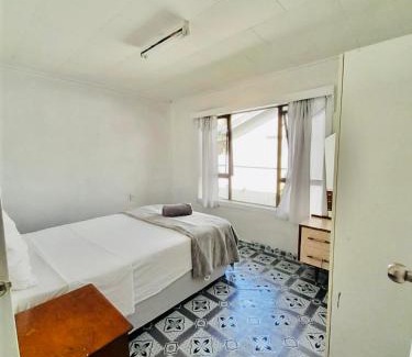 Nuku'alofa House | Ocean Tonga Cottage Private Double Room in Nuku'alofa Town