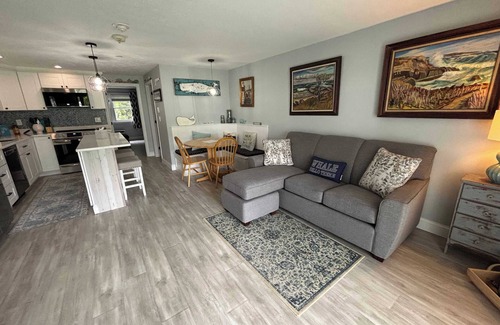 Ogunquit Condo | Ocean Towers Condo #111 with access to a Pool!
