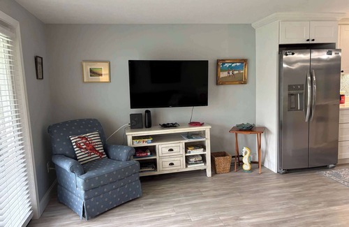 Ogunquit Condo | Ocean Towers Condo #111 with access to a Pool!