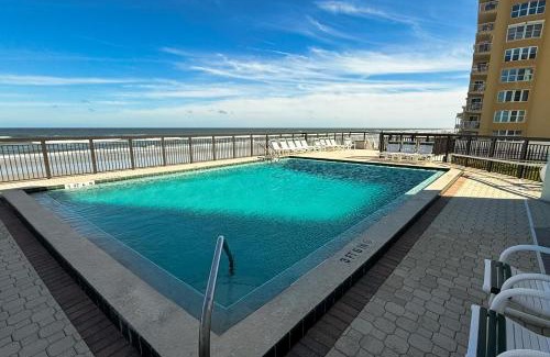 New Smyrna Beach Apartment | Ocean Trillium Suites 303