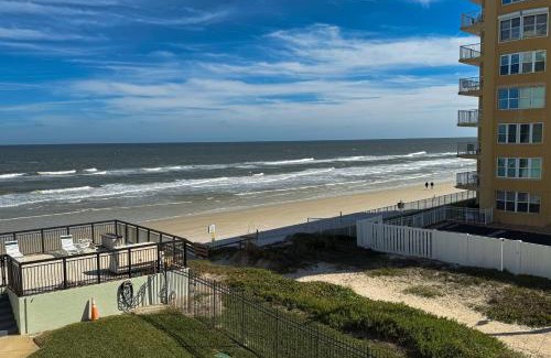 New Smyrna Beach Apartment | Ocean Trillium Suites 303