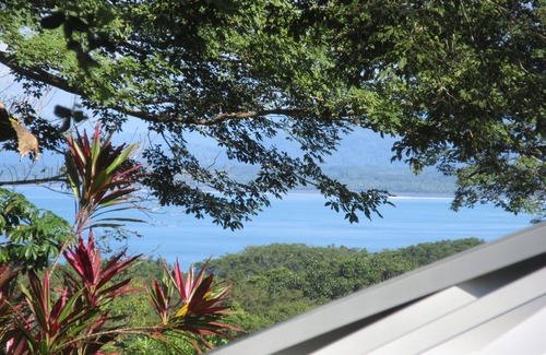 Pavones House | Ocean View & Great Waves - Infinity Jungle Lounge