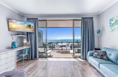 Airlie Beach Apartment | Ocean View 16A Studio Pool & Spa Wi-Fi