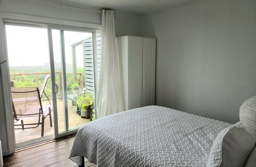 Montauk Hotel | Ocean View 2 Bedroom with Beach Pass