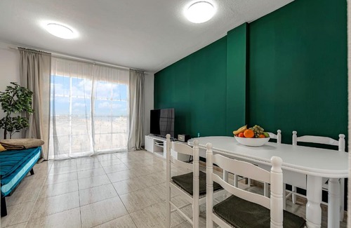 Callao Salvaje Apartment | Ocean View 2bdr. triplex