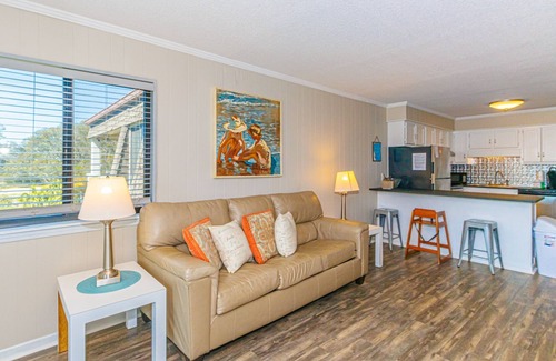 Myrtle Beach Condo | Ocean View 2BR, 2BA Condo~Ocean Forest 314B