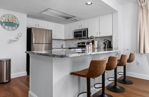 Myrtle Beach Condo | Ocean view 3 bedroom resort