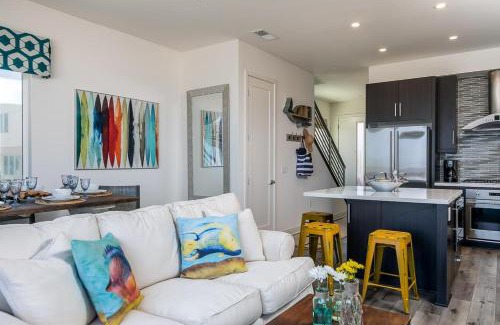 Imperial Beach House | Ocean View 3 Bedrooms Condo, just steps from the park, pier & water!