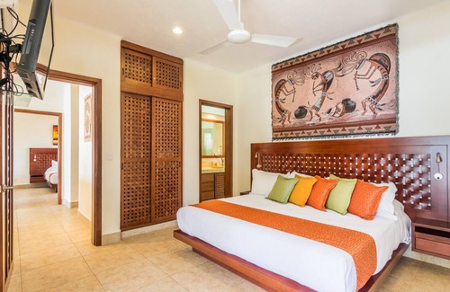 San Pedro Mixtepec Resort | Ocean View 3 Bedroom Residence with Resort Amenities Steps from the Beach!