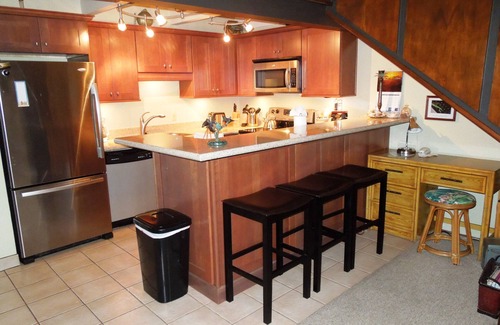 Kihei Condo | Ocean view! 3 Bedrooms! Great Location!