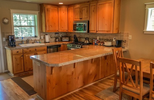 Oceanside House | Ocean view and less than a 5 minute drive to the beach!