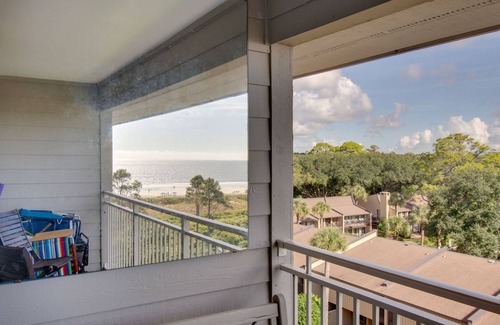 Hilton Head Island Villa | Ocean view - Beautiful Penthouse Condo - Large heated pools & Hot Tubs!