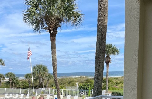 St. Augustine Beach Condo | Ocean View / Beach Front Condo in St Augustine Beach