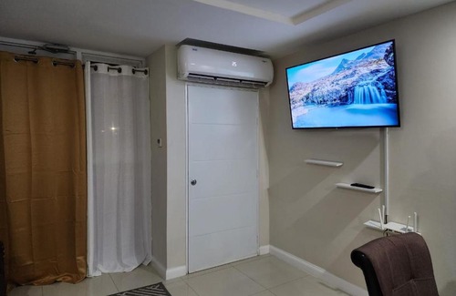 Portmore Apartment | Ocean view Balcony At Bayfront