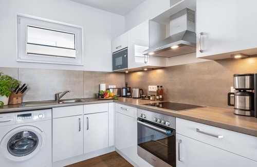 Olpenitz Apartment | "Ocean View" Baltic Sea vacation with a 3-minute walk to the beach, fireplace and sea view