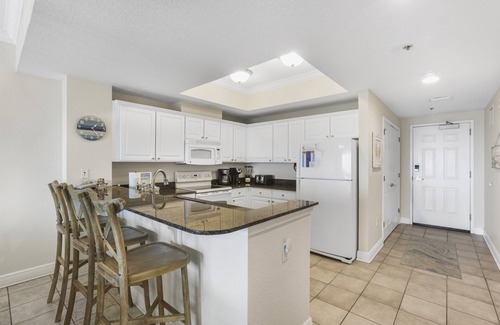 Gulf Shores Condo | Ocean View Beachfront +In/Outdoor heated pool