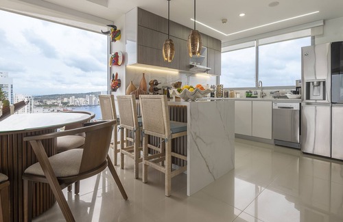 Bocagrande Apartment | Ocean View Luxury Apartment 25 Fl 6/8 people, 3BR-3BA.