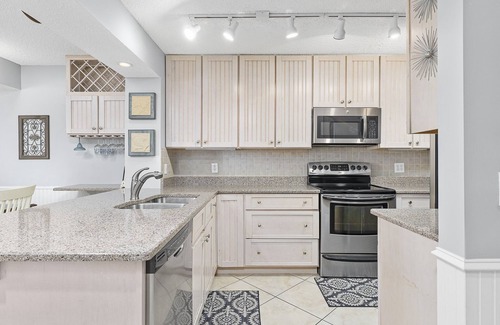 Butler Beach Condo | Ocean View Condo- Balcony, Resort Pools, Tennis, Gym + Beach Access