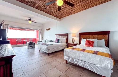 Isla Mujeres Hotel | Ocean View Double Room at Casa de los Suenos