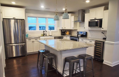 Bald Head Island House | Ocean View - Family Friendly - Steps to Beach