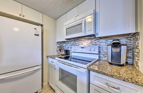 Fernandina Beach Condo | Ocean-View Fernandina Condo w/Pool, Beach Access!