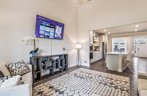 Frankford House | Ocean View Getaway: Pool & Grill