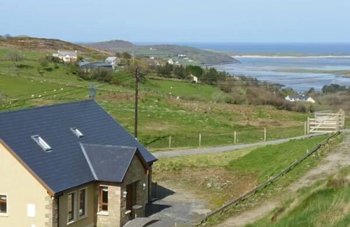 Glenties Cottage | Ocean View, GLENTIES, COUNTY DONEGAL