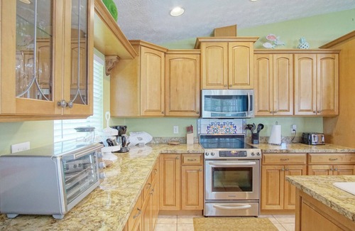 Fort Pierce House | Ocean view Home 5 bdrm- 4 upstairs- 1 suite downstairs