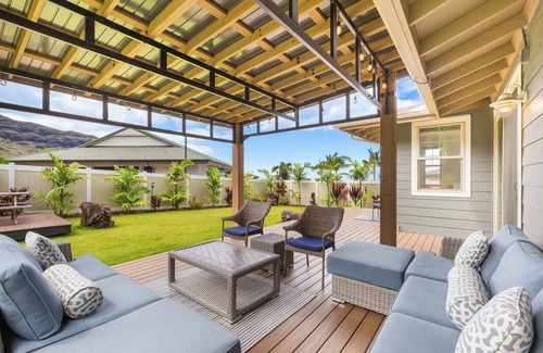 Makaha Valley House | Ocean View Home in Gated Makaha Valley Near Beach w/Full Kitchen & Bbq Grill